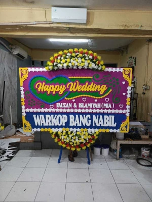 Papan Bunga di Rawa Badak Utara